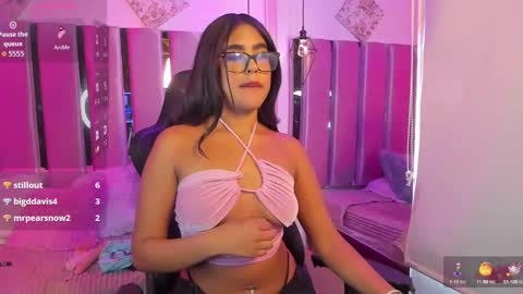 Darla santos  online show from October 20, 7:52 pm