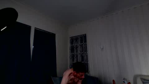 DlovesToBeWatched online show from October 18, 11:42 pm