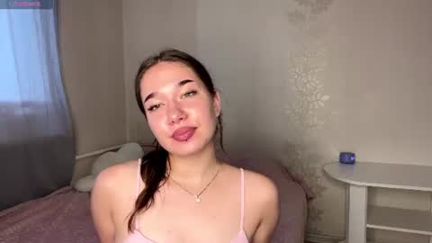 Lia online show from July 18, 11:45 am