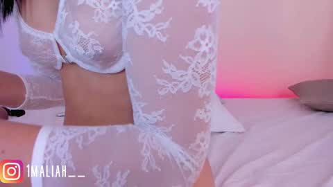 Snapshot of dasha_b chatting on September 16, 8:23 pm Dasha online show from September 16, 8:23 pm