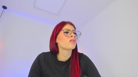Snapshot of dasha_b chatting on March 3, 9:59 pm Dasha online show from March 3, 9:59 pm