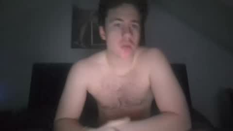 Snapshot of dave21372 chatting on January 4, 4:55 am Dave online show from January 4, 4:55 am