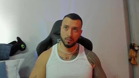 DAVE MAX online show from October 1, 2:27 pm