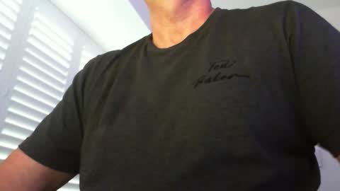 davesu12345 online show from October 6, 6:31 am