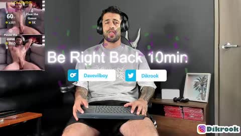 Snapshot of davevilboy chatting on March 6, 1:03 pm Daves online show from March 6, 1:03 pm