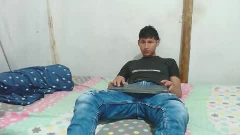 Snapshot of david_efrem chatting on September 12, 8:22 pm david_efrem online show from September 12, 8:22 pm
