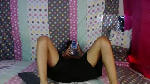 Snapshot of david_efrem chatting on January 18, 6:32 pm david_efrem online show from January 18, 6:32 pm