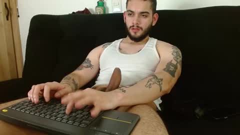 Snapshot of david_franco1 chatting on September 15, 10:11 pm Twitter davidsanctum online show from September 15, 10:11 pm
