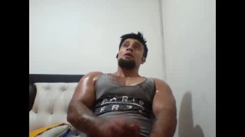 Snapshot of davidcr89 chatting on September 21, 6:39 am davidcr89 online show from September 21, 6:39 am