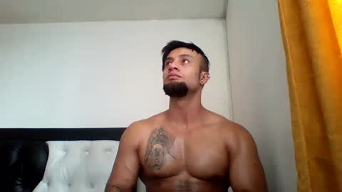 Snapshot of davidcr89 chatting on September 8, 7:02 pm davidcr89 online show from September 8, 7:02 pm