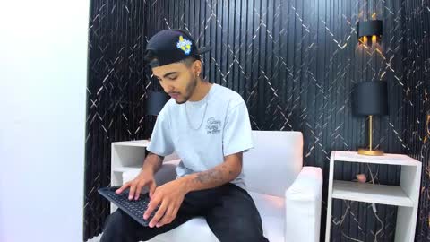 David online show from February 17, 11:55 am