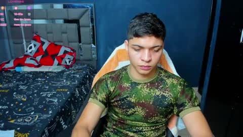 davidro030 online show from April 5, 1:02 am