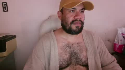 davinson_lopez35 online show from July 7, 8:46 pm