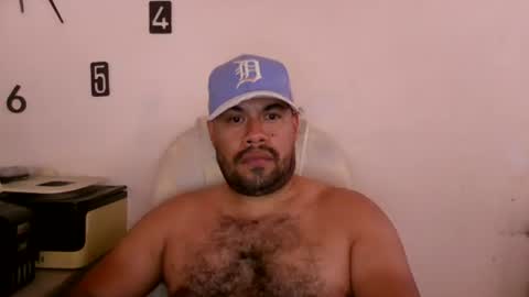 davinson_lopez35 online show from July 12, 7:17 pm