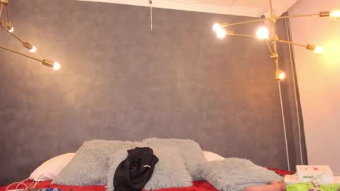 DAWA ANGELS online show from October 10, 7:47 am