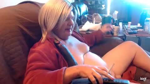 dawndoesall online show from September 27, 4:05 pm