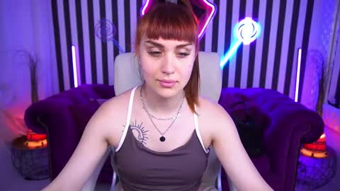 DawnGwin      Sasha online show from June 8, 12:50 pm