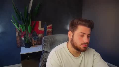 DaxGreer online show from May 12, 4:43 am