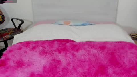 I am Dayanna  tecca online show from November 15, 1:18 am