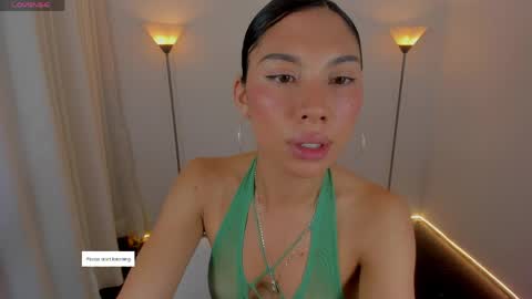 I am Dayanna  tecca online show from April 15, 11:49 pm