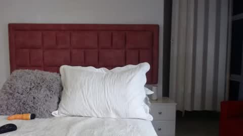 dayannaxxo online show from February 1, 4:46 am