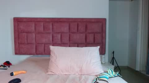 dayannaxxo online show from January 27, 8:18 am