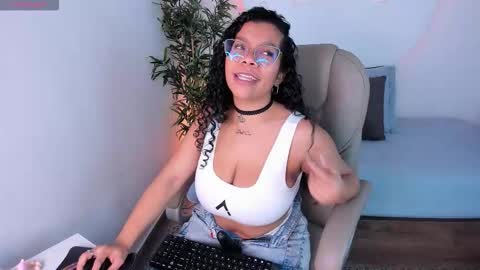 Dayanne online show from February 20, 3:06 am