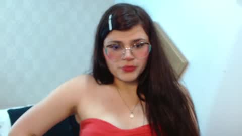 Snapshot of dayis_butera chatting on September 18, 11:14 am Dayanna online show from September 18, 11:14 am