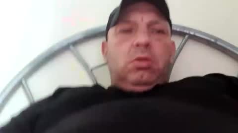 Snapshot of dazzaboxer chatting on September 13, 2:52 pm dazzaboxer online show from September 13, 2:52 pm