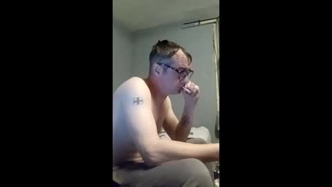 Dazzill online show from March 3, 6:59 pm