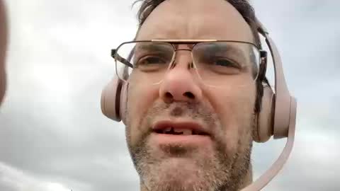 dbfroge online show from October 13, 10:56 pm