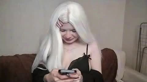 Camille online show from May 2, 9:31 pm
