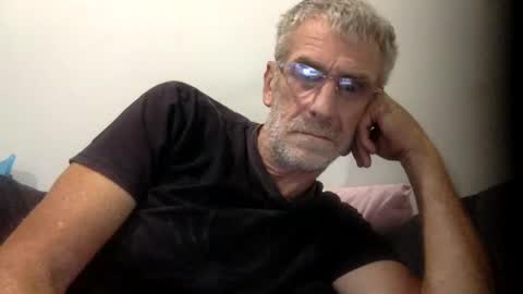 deanofflove221000 online show from March 15, 1:36 pm