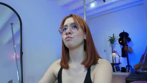 dearmilu28 online show from October 2, 1:15 am