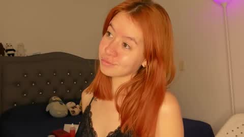 dearmilu28 online show from January 12, 10:56 am