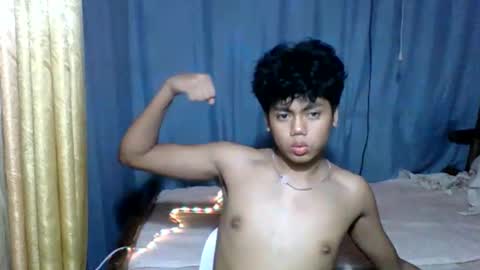 hi hello how are you online show from June 3, 6:35 pm