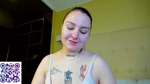 Debbie Mon Tue Fri Sun Sat GMT 3 1000am - 0400pm  online show from November 19, 6:18 pm