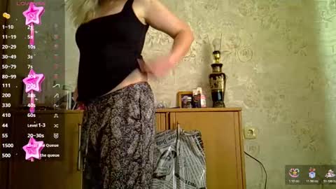 Debby online show from November 8, 9:45 am