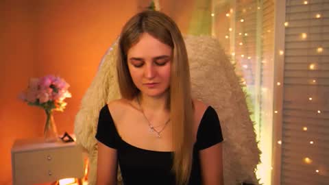 Debora online show from March 4, 6:21 am