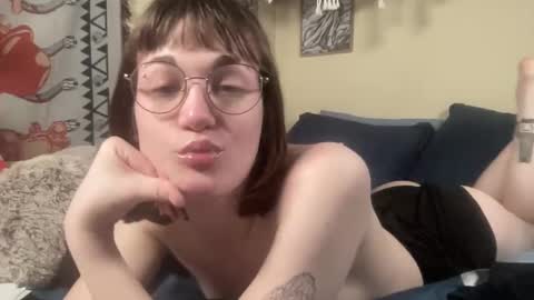 decemberholiday online show from February 22, 4:38 am