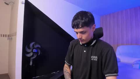 declan_fox online show from October 2, 4:22 am