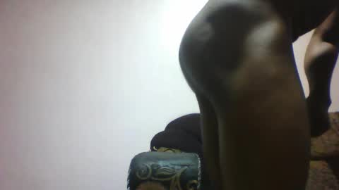 Snapshot of decraze chatting on December 28, 9:19 pm decraze online show from December 28, 9:19 pm