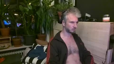 Deen online show from March 27, 7:04 pm