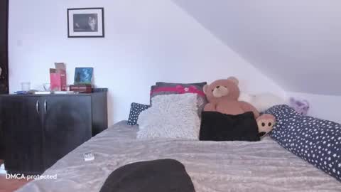 Deessert online show from March 16, 4:59 am