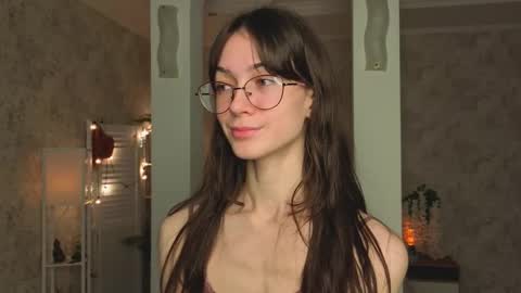 Amy online show from October 12, 8:43 pm