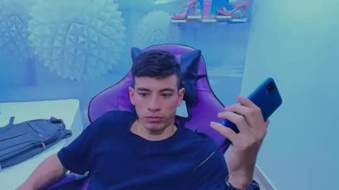 DEIBY online show from November 19, 9:24 pm