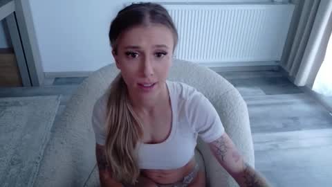 Di online show from November 28, 1:51 pm