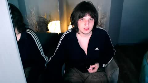 Alex online show from May 22, 4:03 pm