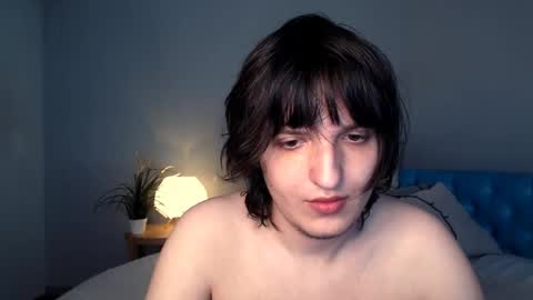 Alex online show from May 2, 9:09 pm