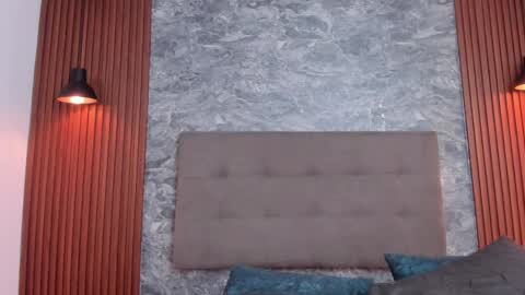 D E L A Y L  A online show from October 28, 1:56 pm